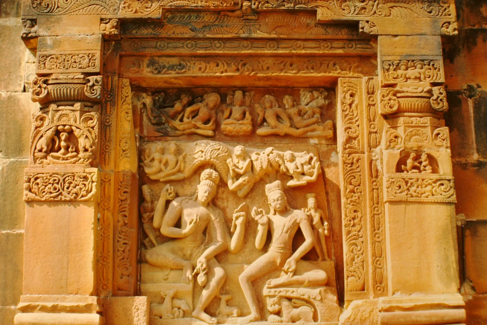 Nara and Narayana seated beneath the badari tree, Dashavatara temple, Deogarh; fifth to sixth century.
